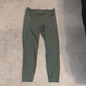Old Navy elevate legging